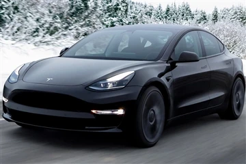 2024 Tesla Model 3 (Facelift) angeblich im Test gesehen