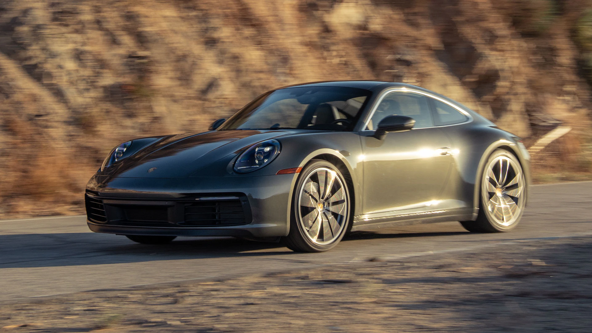 Porsche ruft Fahrzeuge der Serie 911 wegen Problemen mit dem Schweißprozess z...