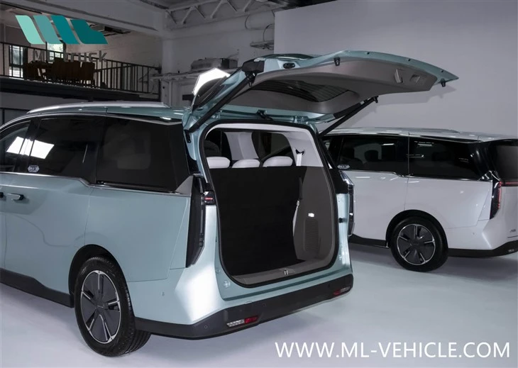 SAIC Maxus MIFA 7 EV