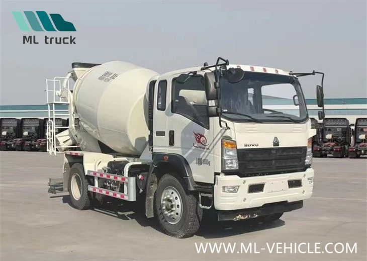 Sinotruk HOWO Manufacturer 4X2 4X4 All Wheel Driving Awd 5 10 Tons Mini Flatbed Stake Lorry Box Cargo Dumper