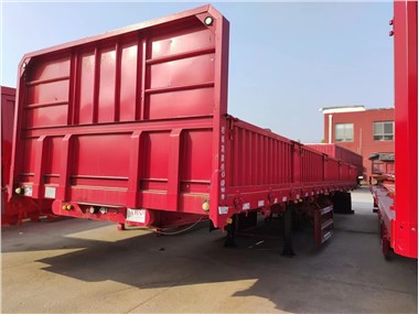China Beliebter 3-Achsen-Seitenwand-Sattelauflieger mit abnehmbarer Verkleidung