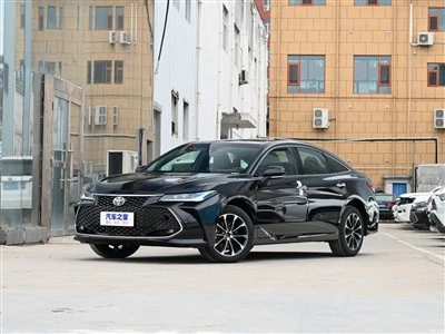 Toyota 2022 Asia Dragon Dieselmotor 2,5 l Deluxe Edition