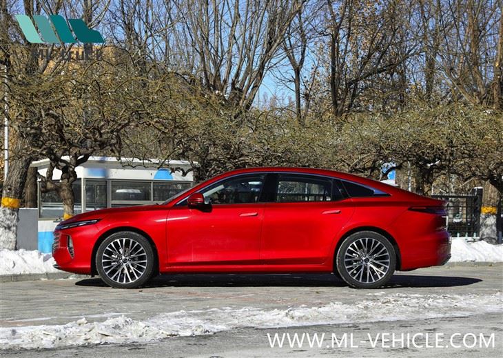2024 FAW Bestune B70