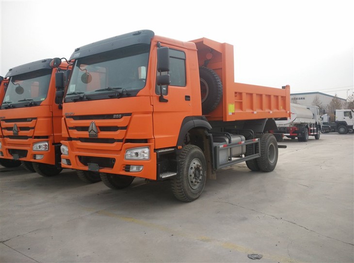 New Sinotruk HOWO 4x2 Dump Truck